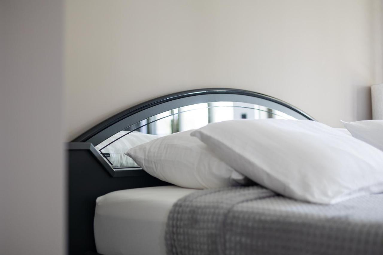 Luxury Room With King Size Bed Dordrecht Buitenkant foto